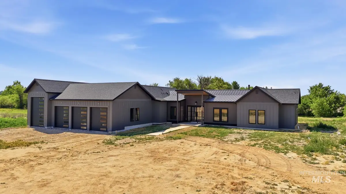 360 S Stroebel, Kuna, ID 83634 - #1