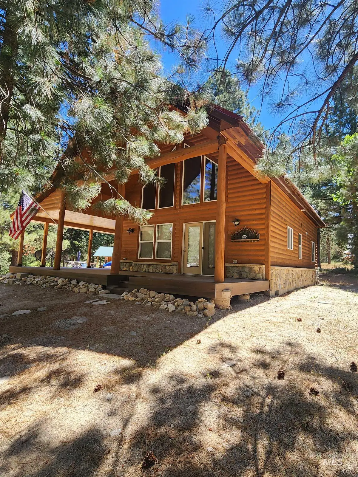 705 E Riverview Cir, Pine, ID 83647 - #1
