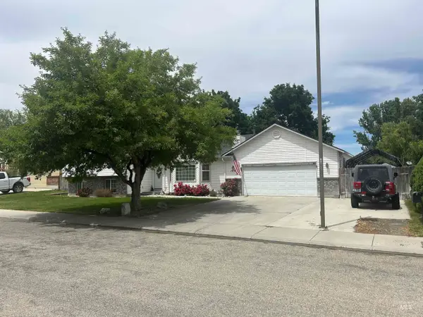 1444 E Doberman, Meridian, ID 83642