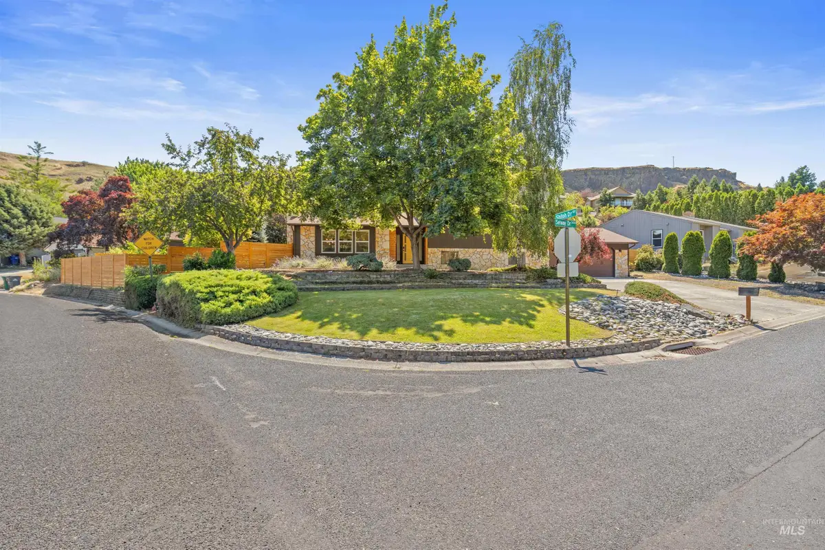 3435 Selway Dr, Lewiston, ID 83501 - #1