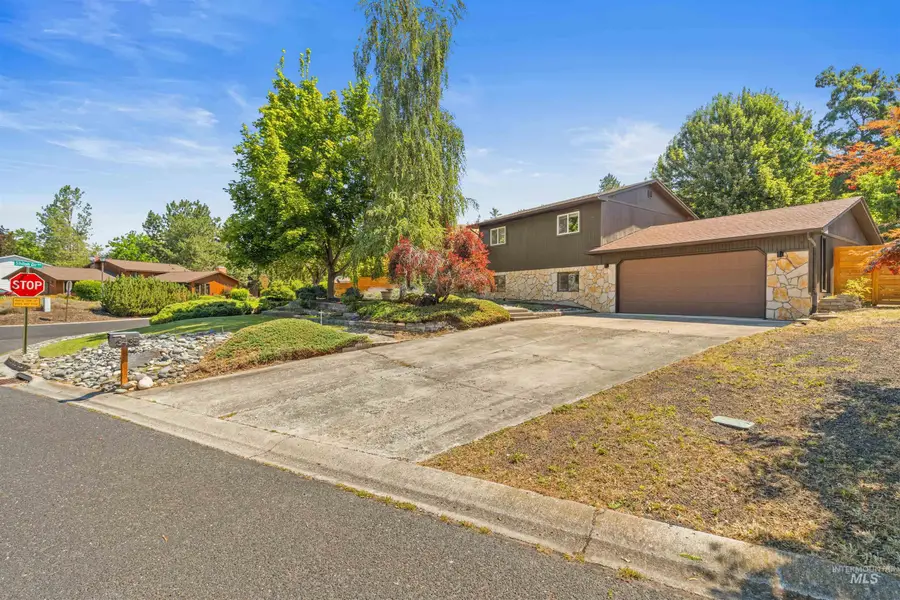 3435 Selway Dr, Lewiston, ID 83501 - #3