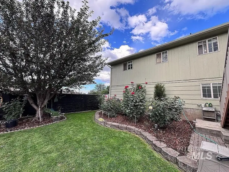 3722 15th Street, Lewiston, ID 83501 - #3