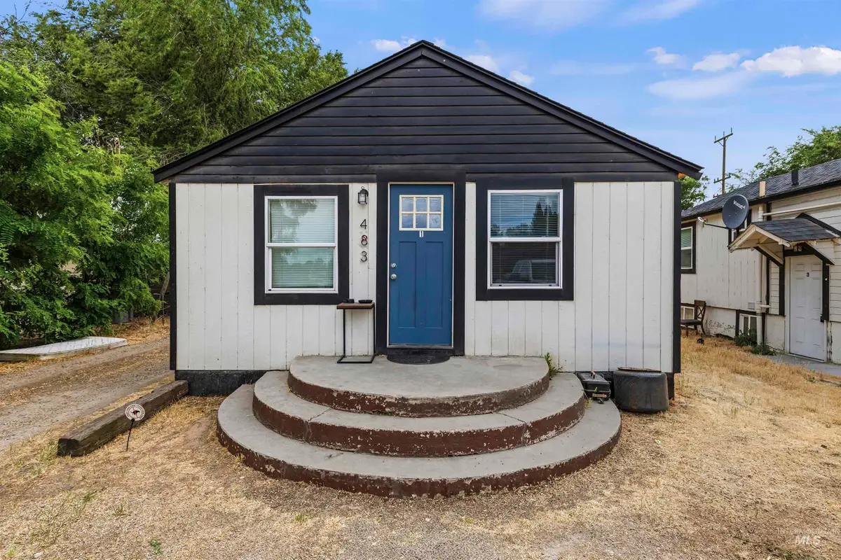 483 N 1st St, Nampa, ID 83651 - #1