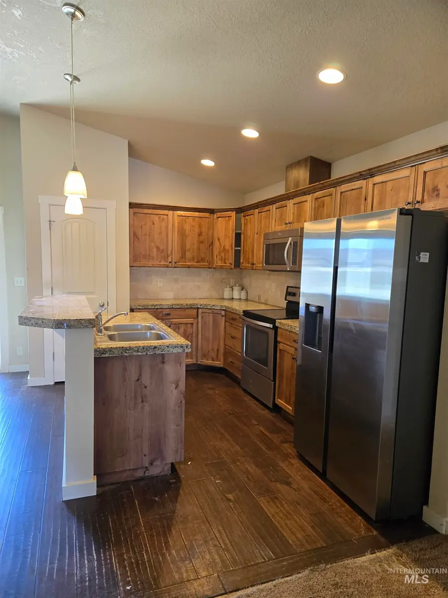 2638 Dogwood Avenue, Fruitland, ID 83619 - #2