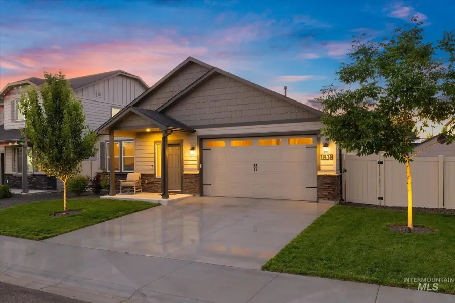 1838 E Porter St, Kuna, ID 83634 - #2