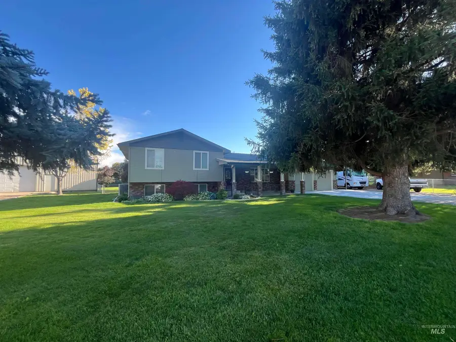 3001 Shamrock Ave, Nampa, ID 83686 - #3