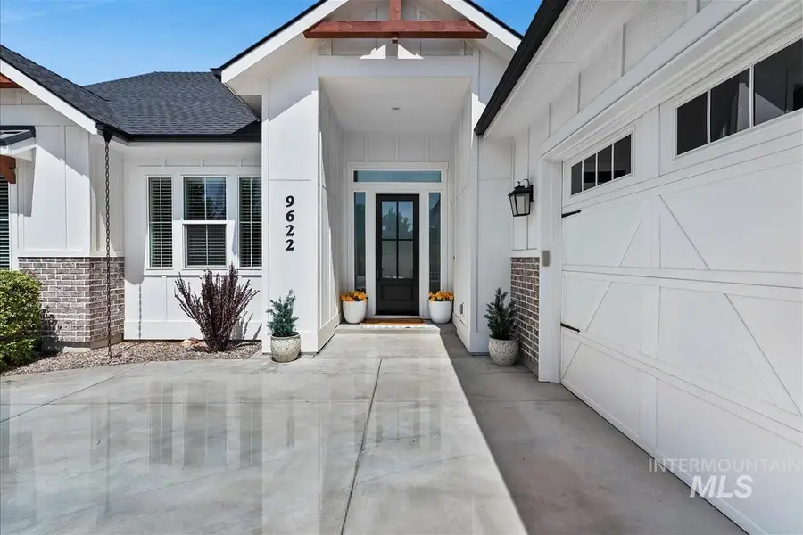 9622 W Sparks Lake Ct, Boise, ID 83714 - #3