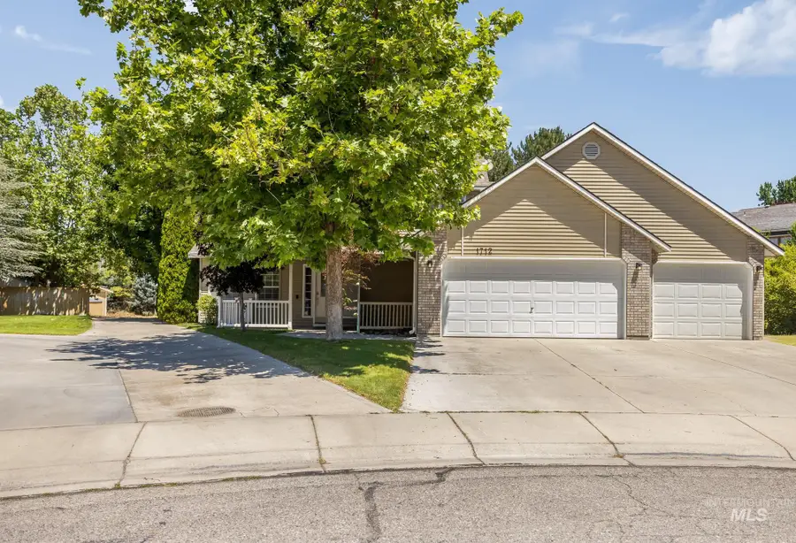 1712 S Marsh Wood Pl, Meridian, ID 83642 - #3