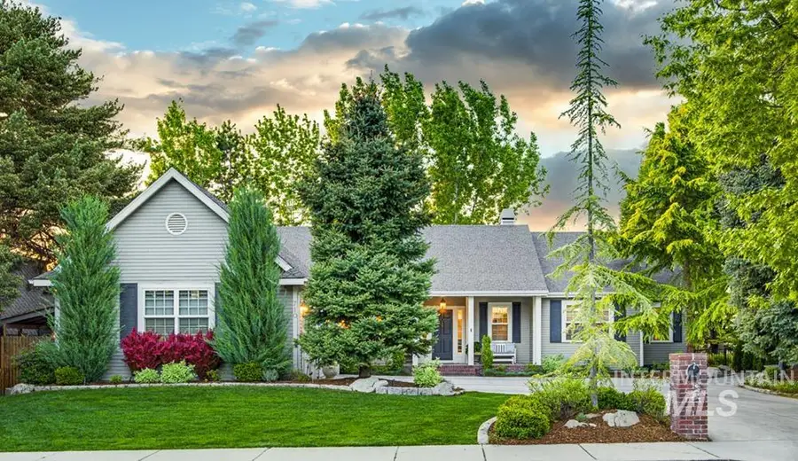 710 E Highland View Dr, Boise, ID 83702 - #2
