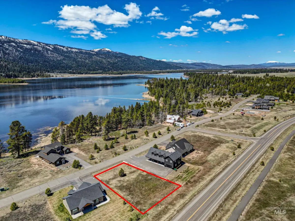 13140 Hawks Bay Road, Donnelly, ID 83638 - #1