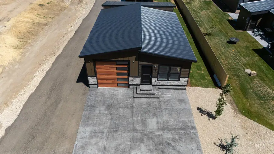 398 W London St, Middleton, ID 83644 - #3