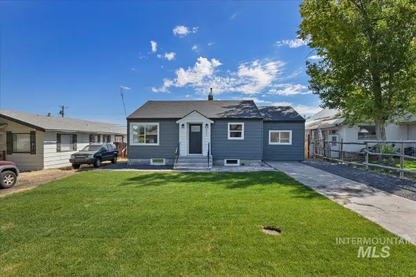 604 8th Ave N, Buhl, ID 83316