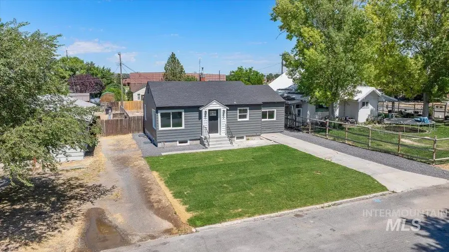 604 8th Ave N, Buhl, ID 83316 - #2
