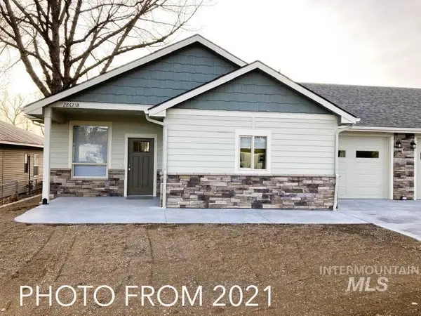 31977 A and B 1st Street, Bruneau, ID 83604