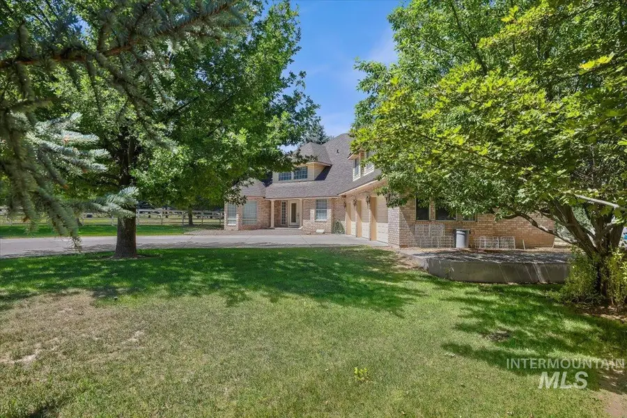 1672 Briarwood Ln, Twin Falls, ID 83301 - #3