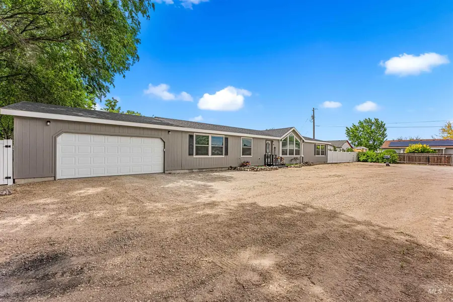 30 S Wherry Ln, Nampa, ID 83687 - #3