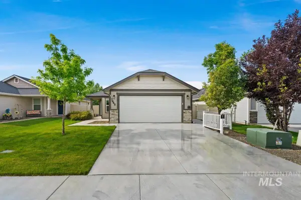 7645 E Declaration Dr., Nampa, ID 83687