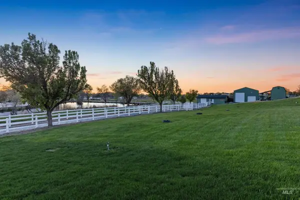 1850 Serengeti Rd, Nampa, ID 83686