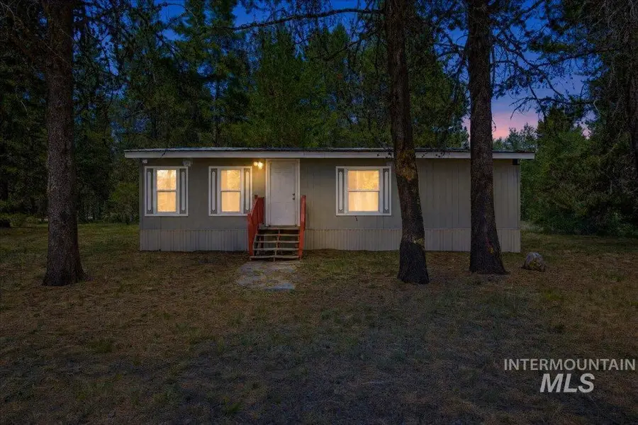 230 Blue Jay Dr., McCall, ID 83638 - #2
