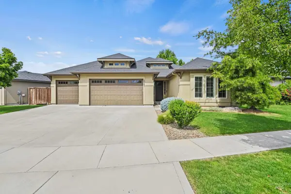 5267 N Mitchum Ave, Meridian, ID 83646