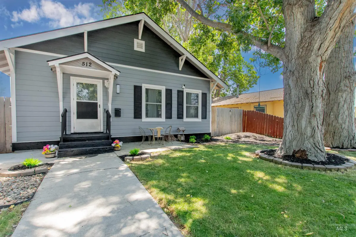 512 18th Ave S, Nampa, ID 83651 - #1