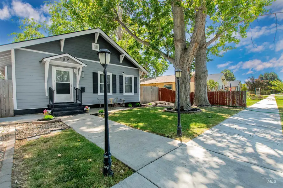 512 18th Ave S, Nampa, ID 83651 - #2