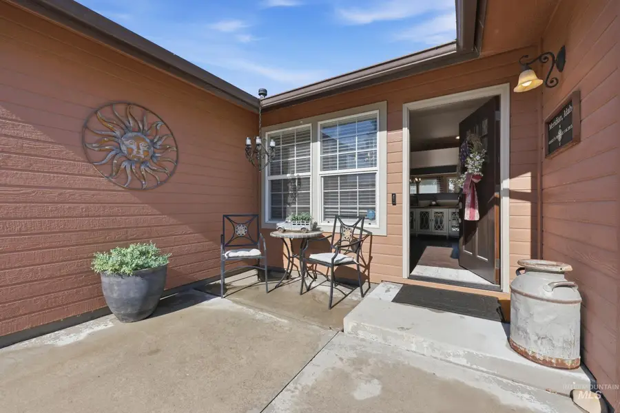 1317 N Shreveport, Meridian, ID 83642 - #2