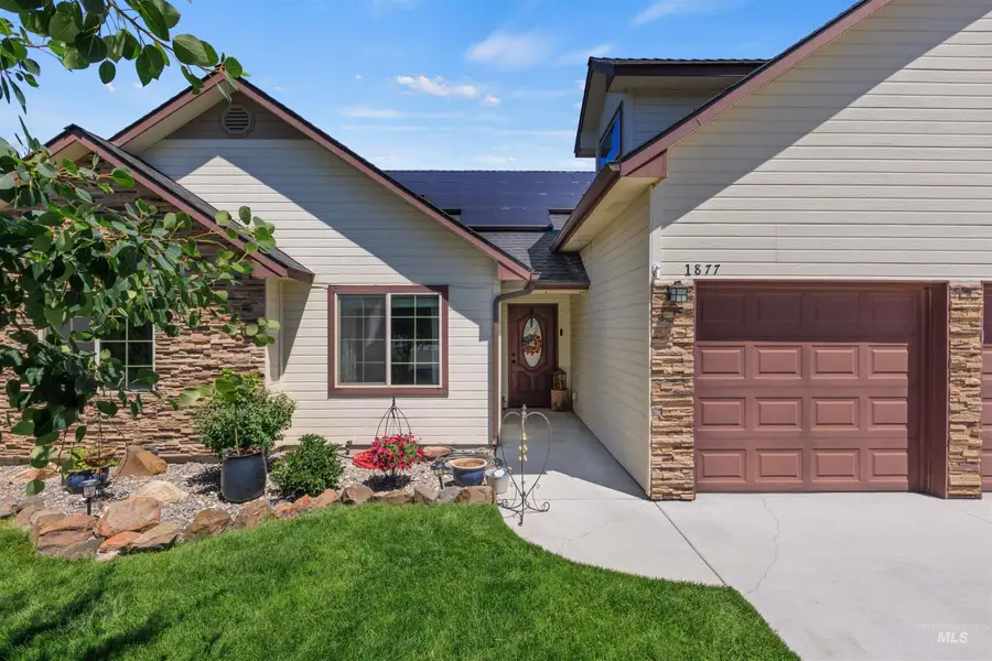 1877 Walnut Ave, Fruitland, ID 83619 - #2
