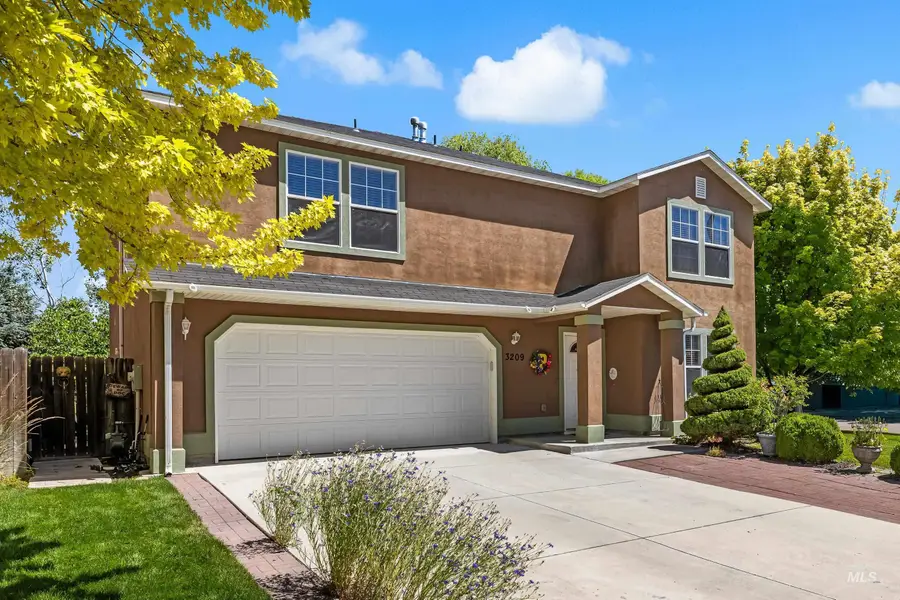 3209 Central Park Ct, Caldwell, ID 83605 - #3