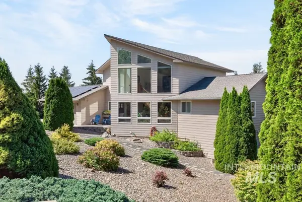 653 Indian Hills Drive, Moscow, ID 83843