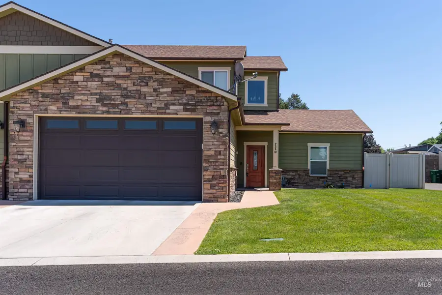 721 Linden Ave #D, Lewiston, ID 83501 - #2
