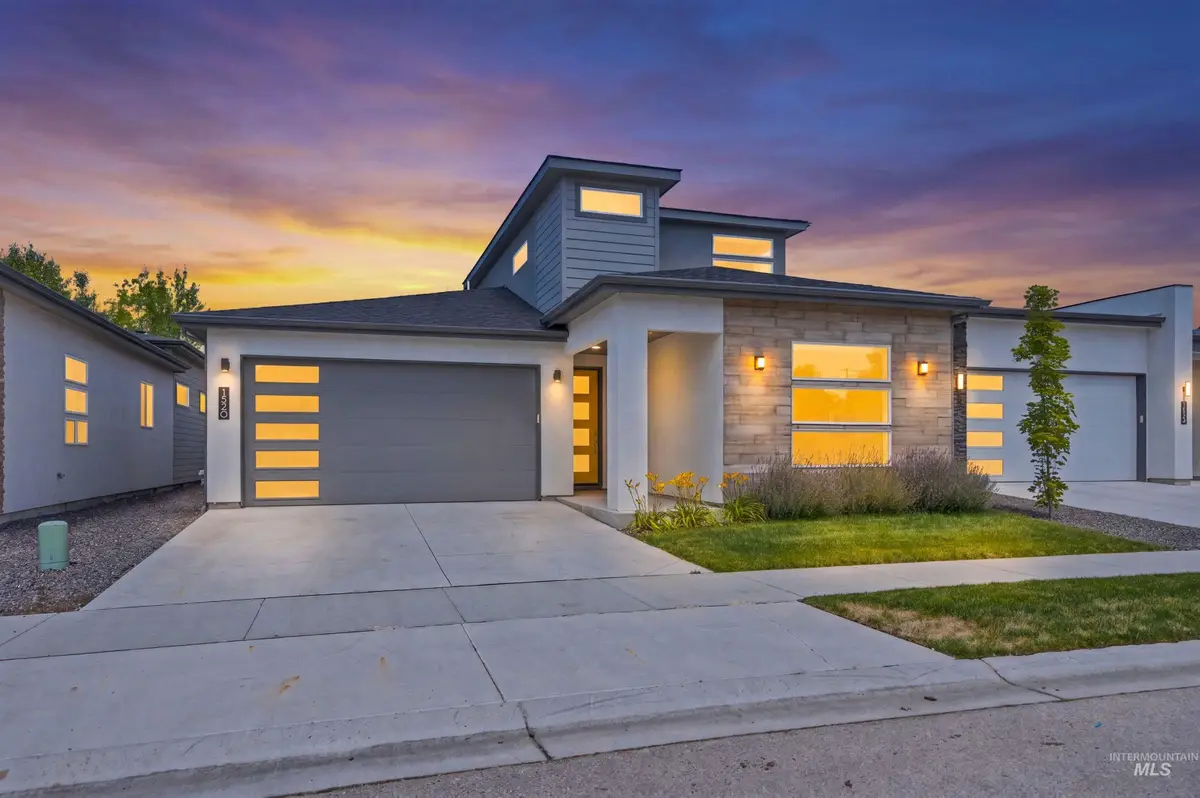 1520 E Jade Creek St, Eagle, ID 83616 - #1