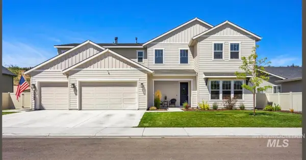 10984 W Collina Vista Dr, Star, ID 83669