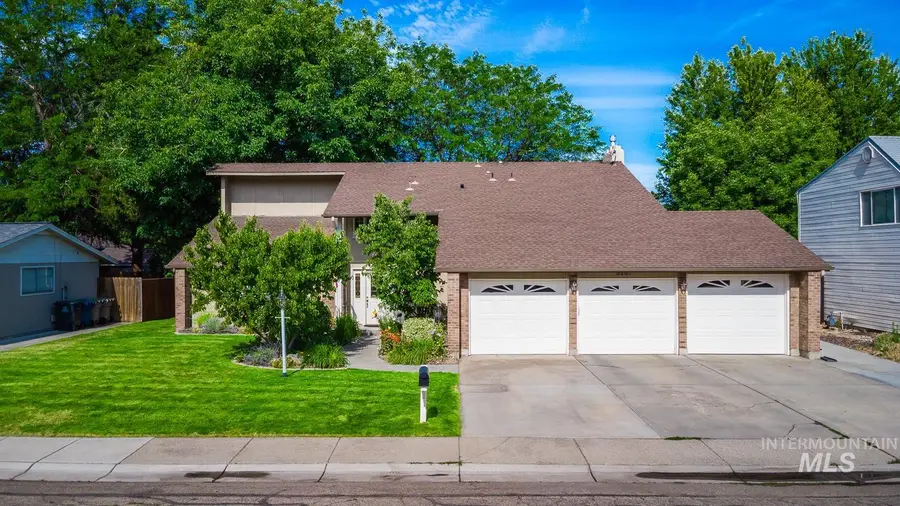 5267 N Marcliffe Ave, Boise, ID 83704 - #2