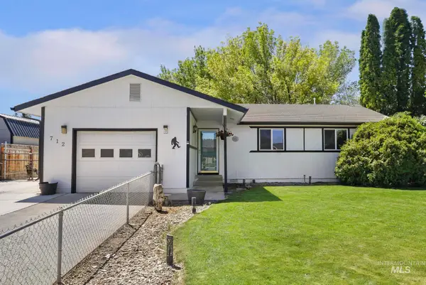 712 Locust St., Kimberly, ID 83341