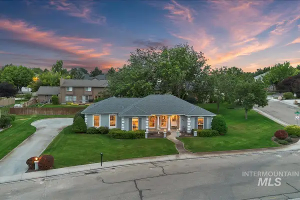 821 Horizon Way, Nampa, ID 83686