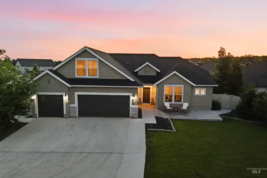 2369 N Meadowhills Ave, Star, ID 83669 - #2
