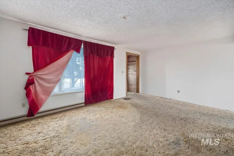 526 E Avenue J, Jerome, ID 83338 - #3