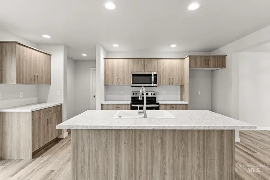 1424 Sunday River St, Middleton, ID 83644 - #2