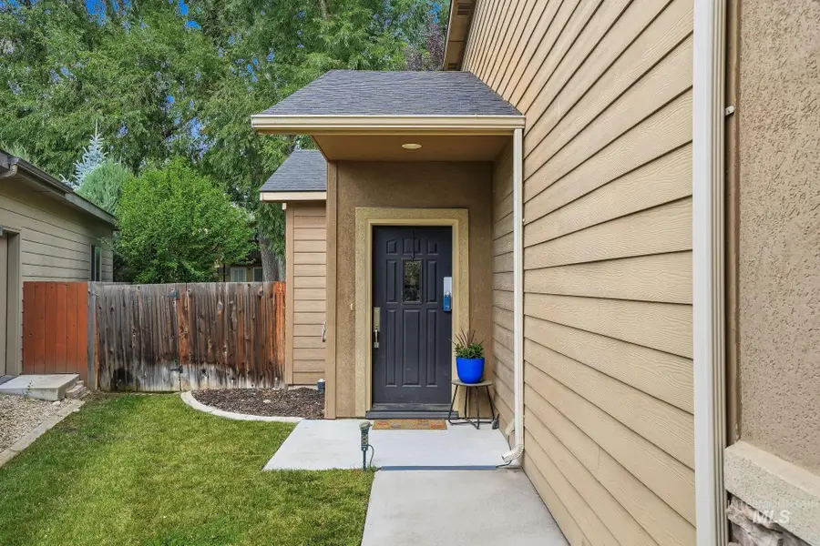 2166 S Myers Pl, Boise, ID 83706 - #3