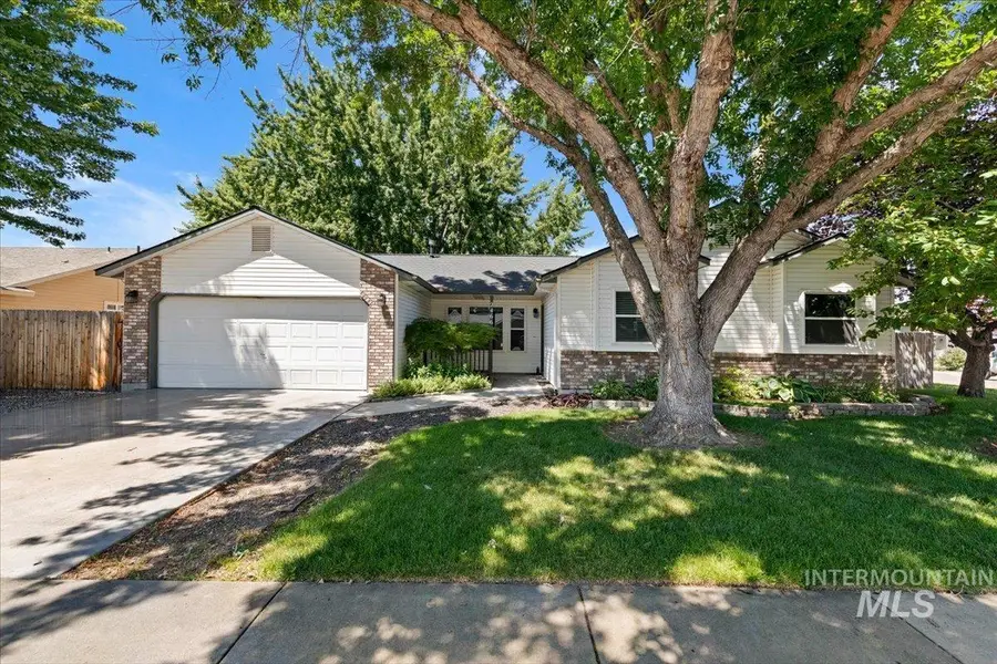 2466 W Carlton St, Meridian, ID 83642 - #3