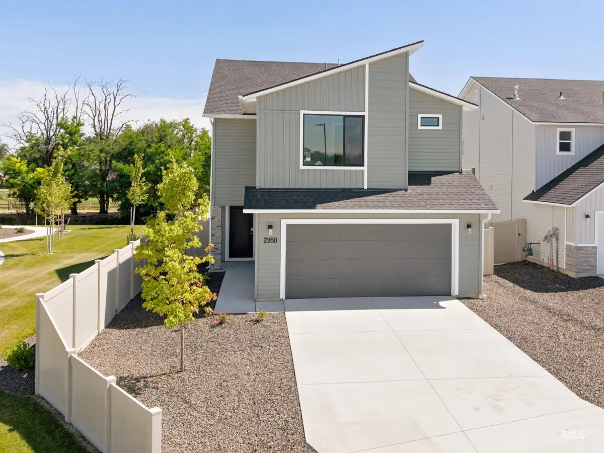 2350 W Fallon Lp, Nampa, ID 83651 - #1