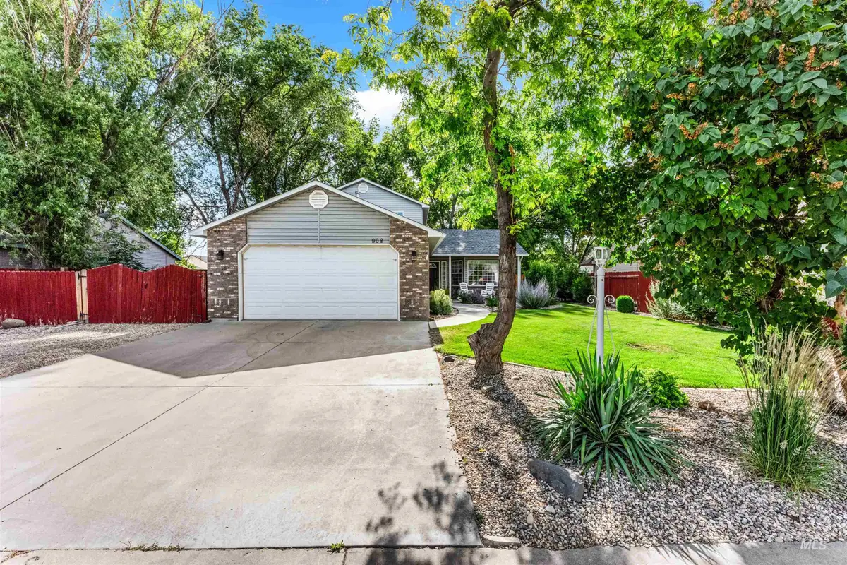 908 S 25th Street, Nampa, ID 83686 - #1