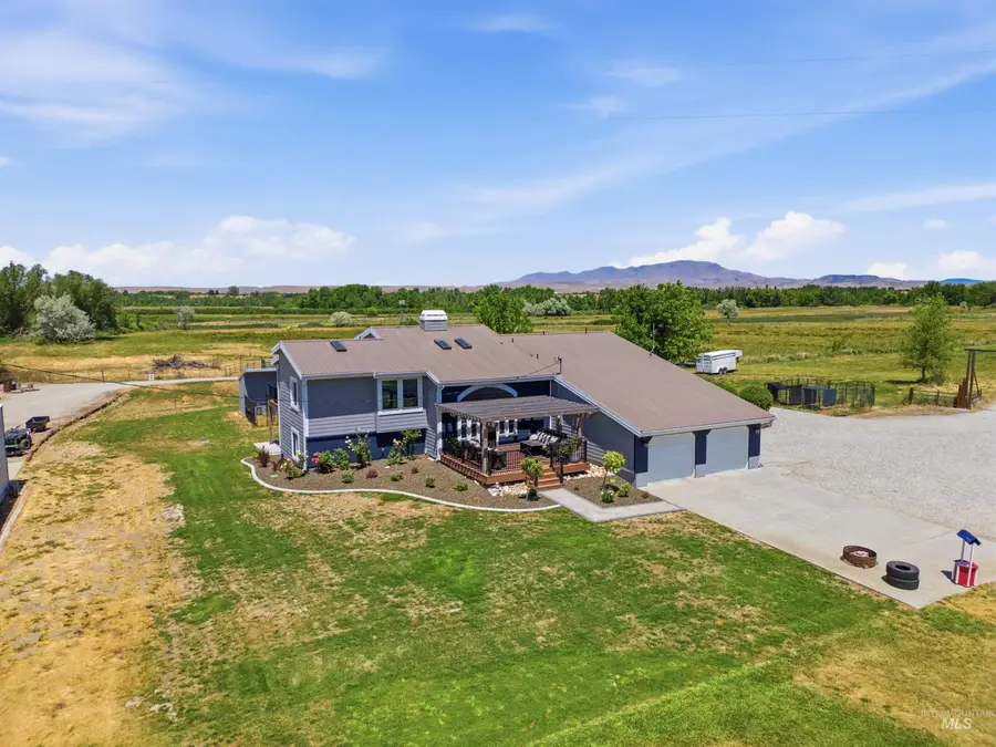 5595 Cascade Rd, Emmett, ID 83617 - #2