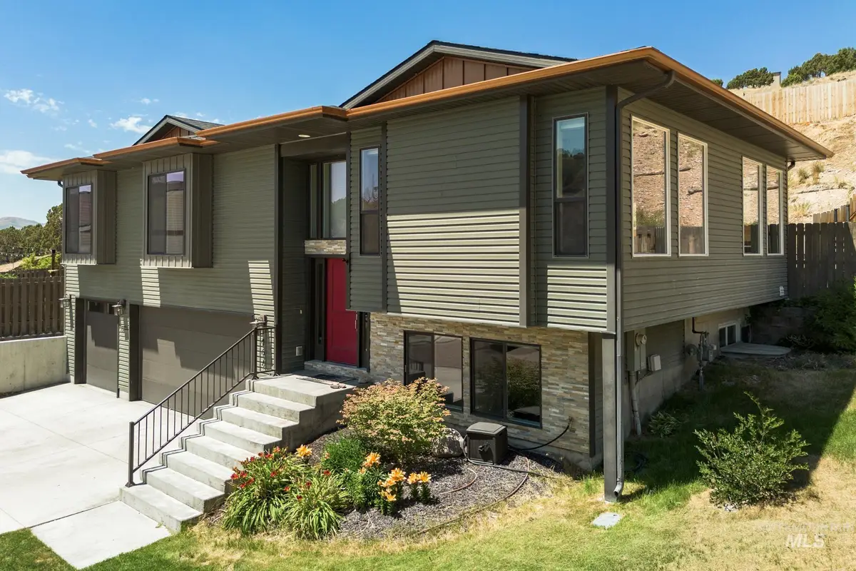467 La Valle Strada, Pocatello, ID 83201 - #1