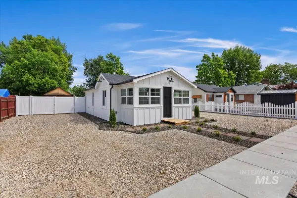 312 E. Idaho Ave., Meridian, ID 83642