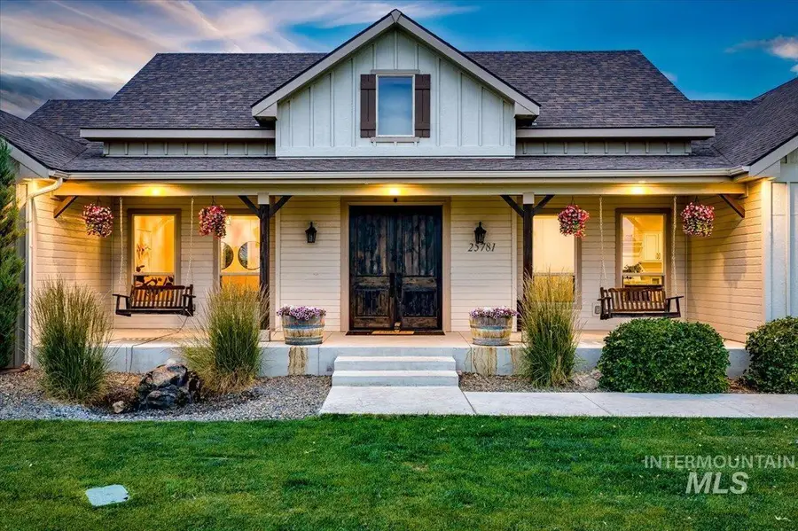 25781 Lon Davis Rd, Parma, ID 83660 - #2