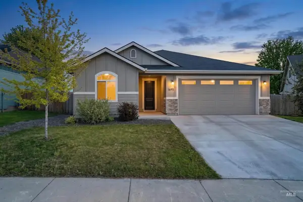 1695 W Afton St, Kuna, ID 83634
