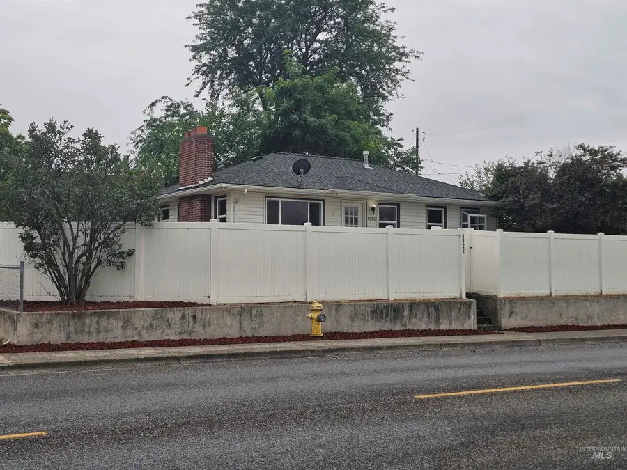1722 11th Ave, Lewiston, ID 83501 - #3