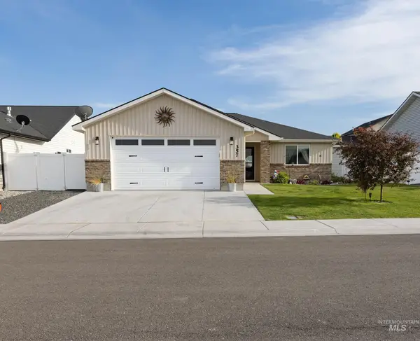 357 Oriole Ave, Twin Falls, ID 83301